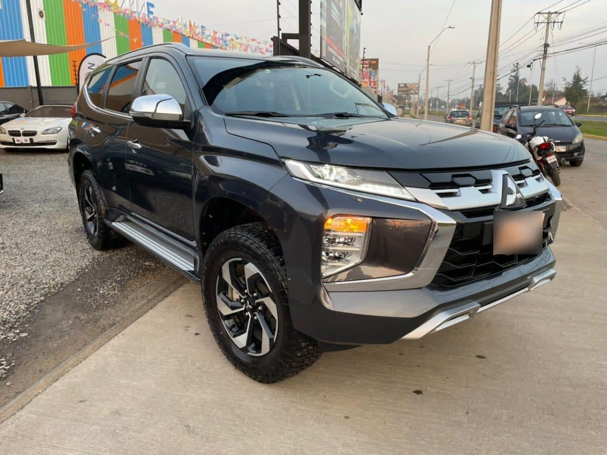 Mitsubishi Montero Sport 3.0 4x4 año 2025