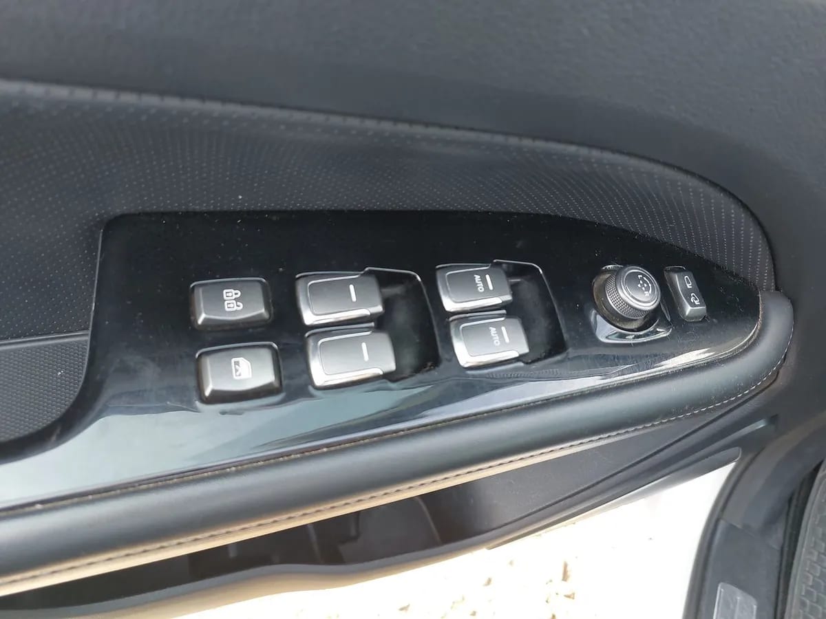 Ssangyong Rexton 2.2t Glx Diesel 4x2 6ab 8at 5p año 2021