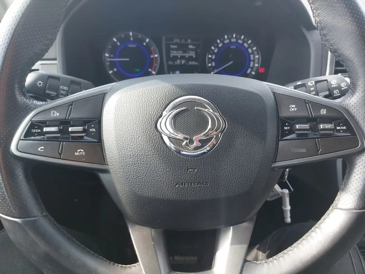 Ssangyong Rexton 2.2t Glx Diesel 4x2 6ab 8at 5p año 2021