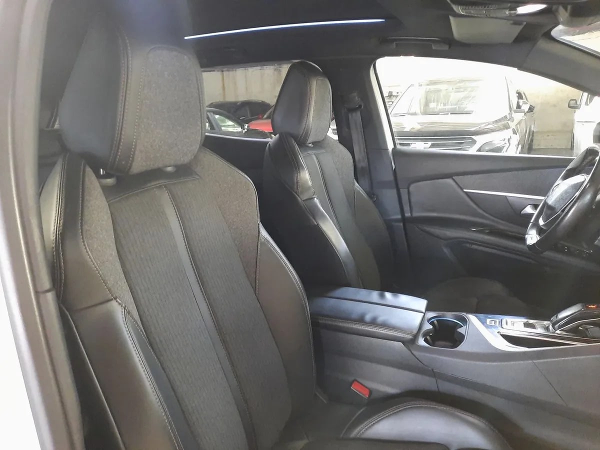 Peugeot 3008 1.6 Gt Line 4x2 Thp 165hp Eat6 5p año 2017