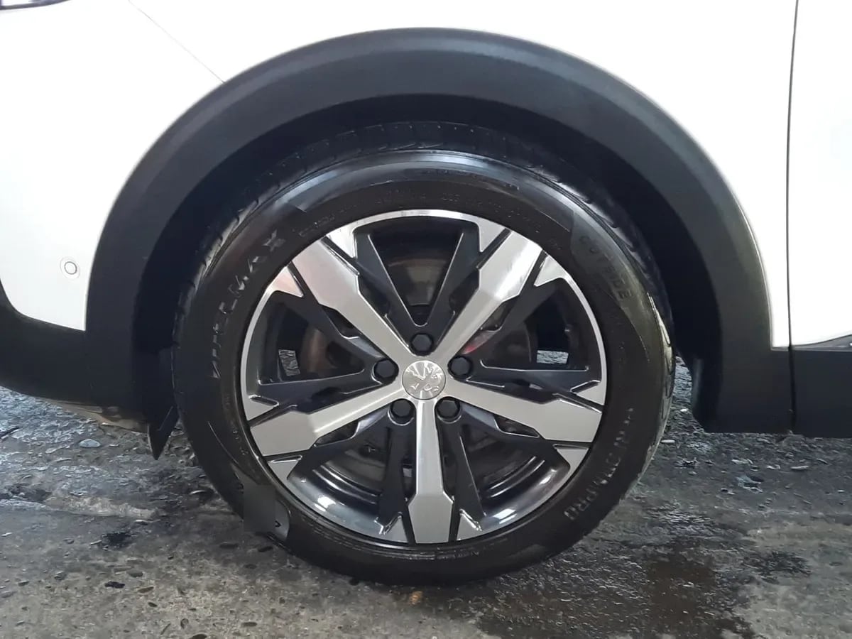 Peugeot 3008 1.6 Gt Line 4x2 Thp 165hp Eat6 5p año 2017