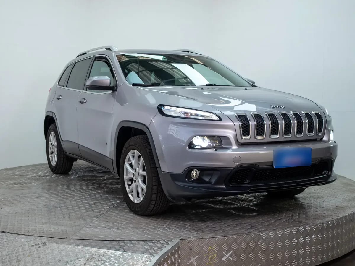 Jeep Cherokee Cherokee Longitud At 4x4 año 2018