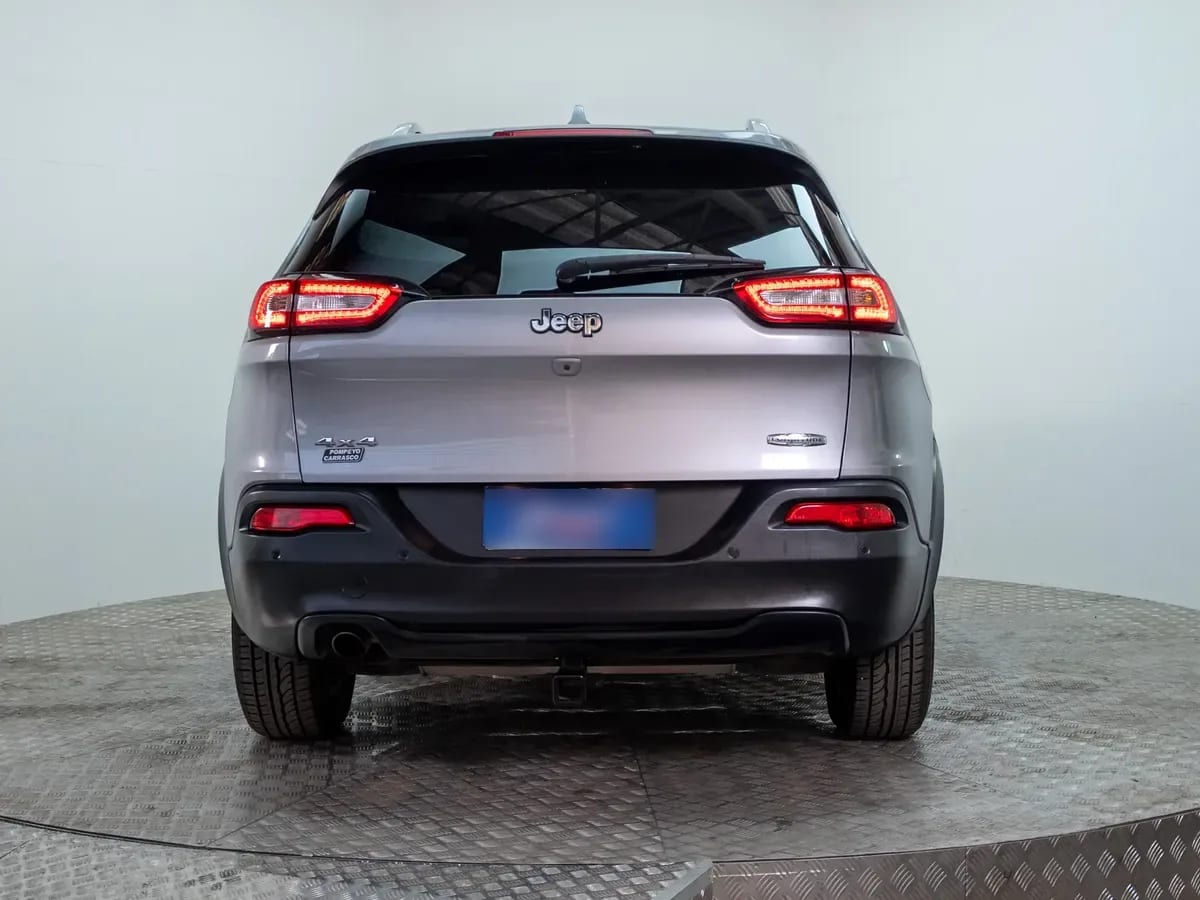 Jeep Cherokee Cherokee Longitud At 4x4 año 2018