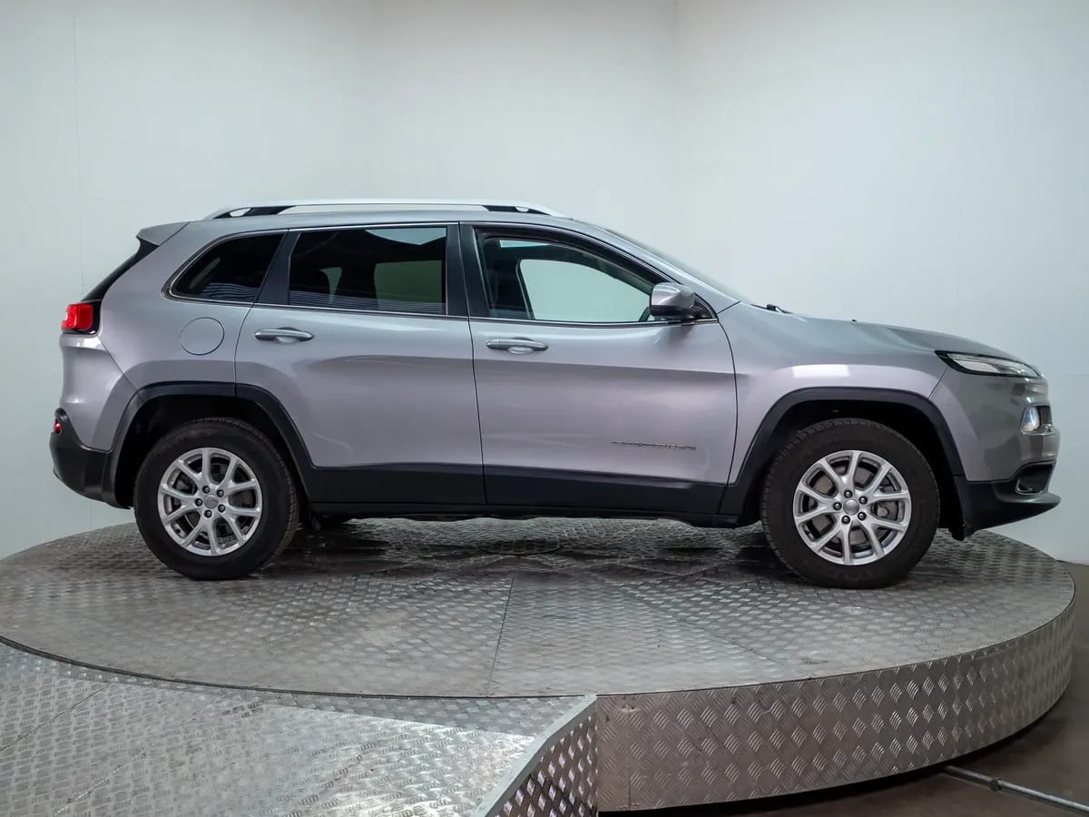 Jeep Cherokee Cherokee Longitud At 4x4 año 2018