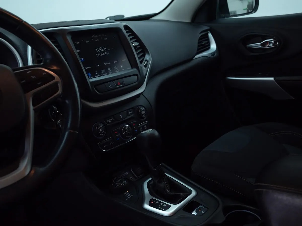 Jeep Cherokee Cherokee Longitud At 4x4 año 2018