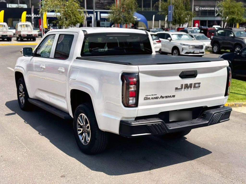 JMC Grand Avenue 2.3 Mt Diesel año 2025