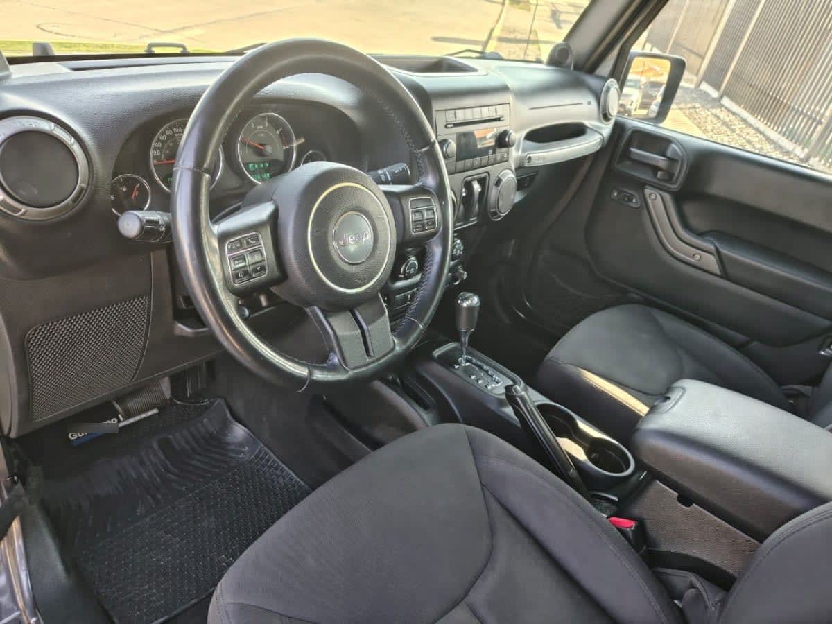 Jeep Wrangler Wrangler Sport 2.8 Aut año 2014