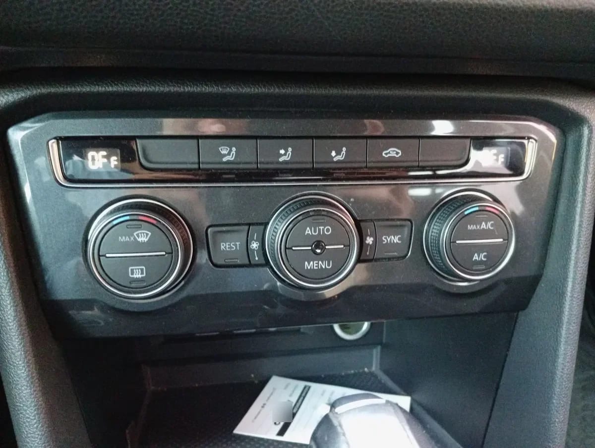 Volkswagen Tiguan 1.4 Tsi Hightline 4x2 At 5p año 2019