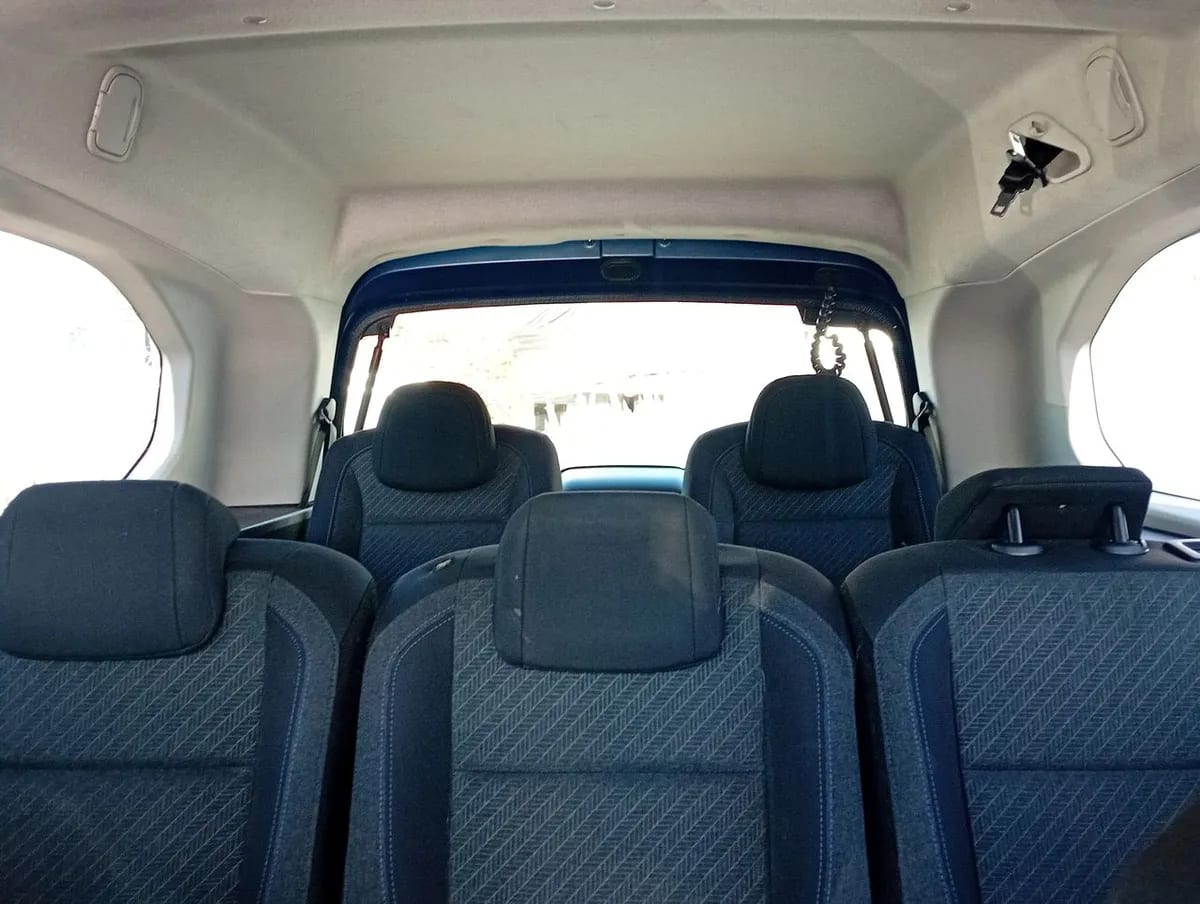 Peugeot Rifter 1.5 Allure Bluehdi Diesel 4x2 130hp Eat8 5p año 2021