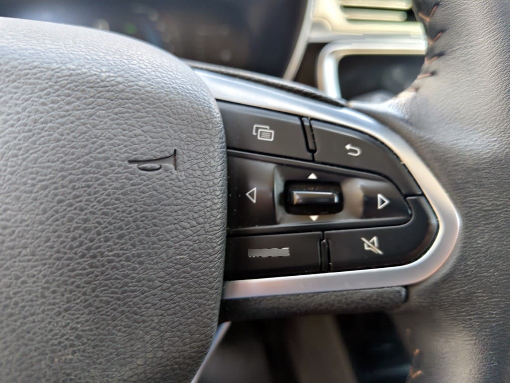 Geely Azkarra Comfort año 2024