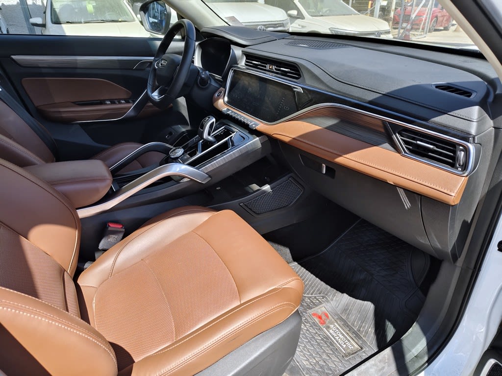 Geely Azkarra Comfort año 2024