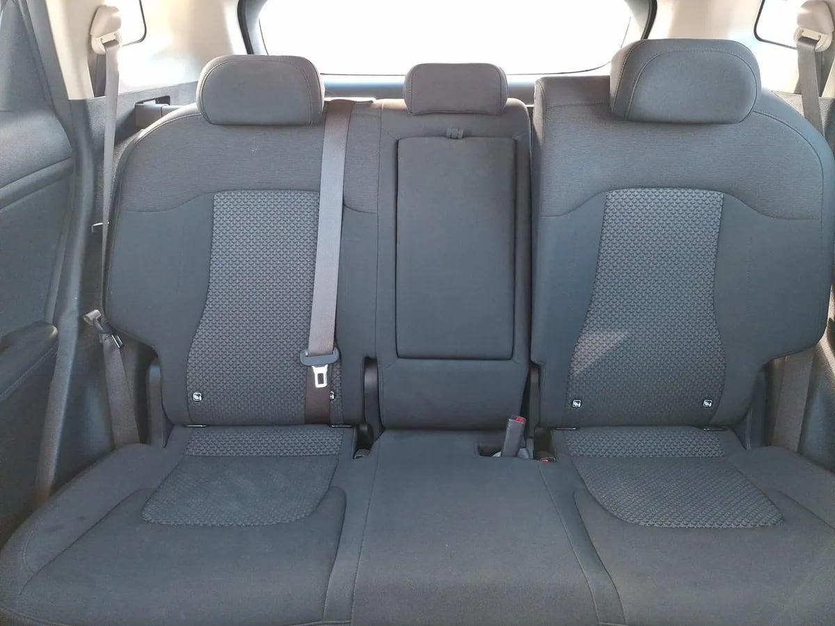 Kia Sportage 2.0 Ex Dies 2wd 8at 5p año 2025