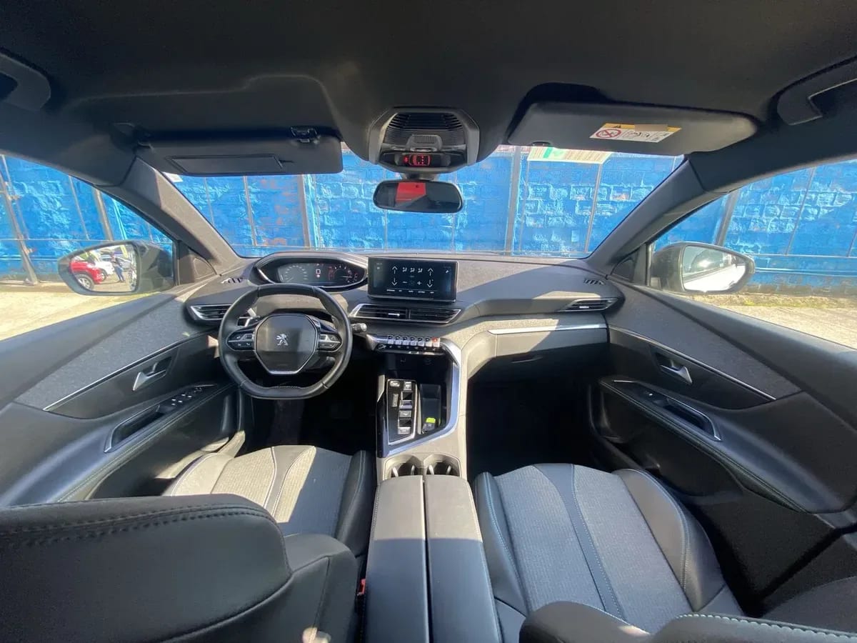 Peugeot 3008 1.6 Allure Pack Thp 165 4x2 Eat6 5p año 2024