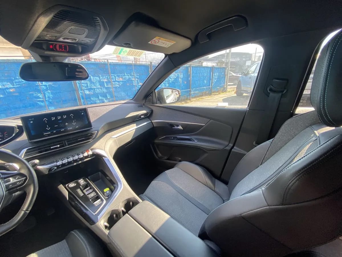 Peugeot 3008 1.6 Allure Pack Thp 165 4x2 Eat6 5p año 2024