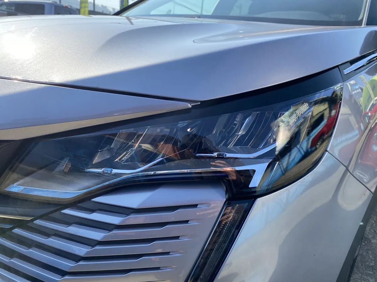 Peugeot 3008 1.6 Allure Pack Thp 165 4x2 Eat6 5p año 2024