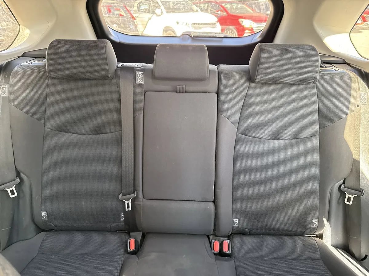 Toyota Rav 4 2.0 Le 4x2 Mt 5p año 2021