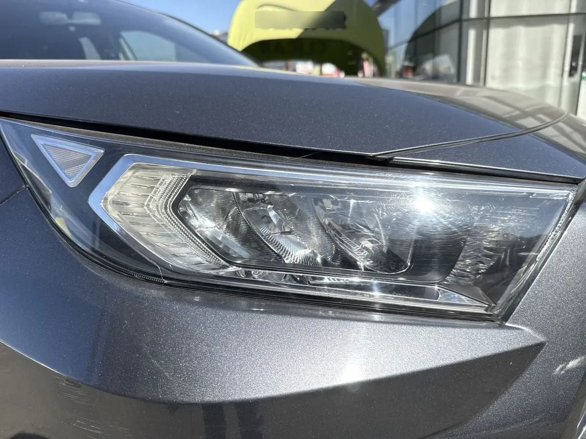 Toyota Rav 4 2.0 Le 4x2 Mt 5p año 2021