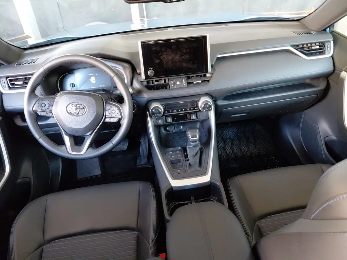 Toyota Rav 4 2.5 Xse Hybrid 4x2 Cvt At 5p año 2025