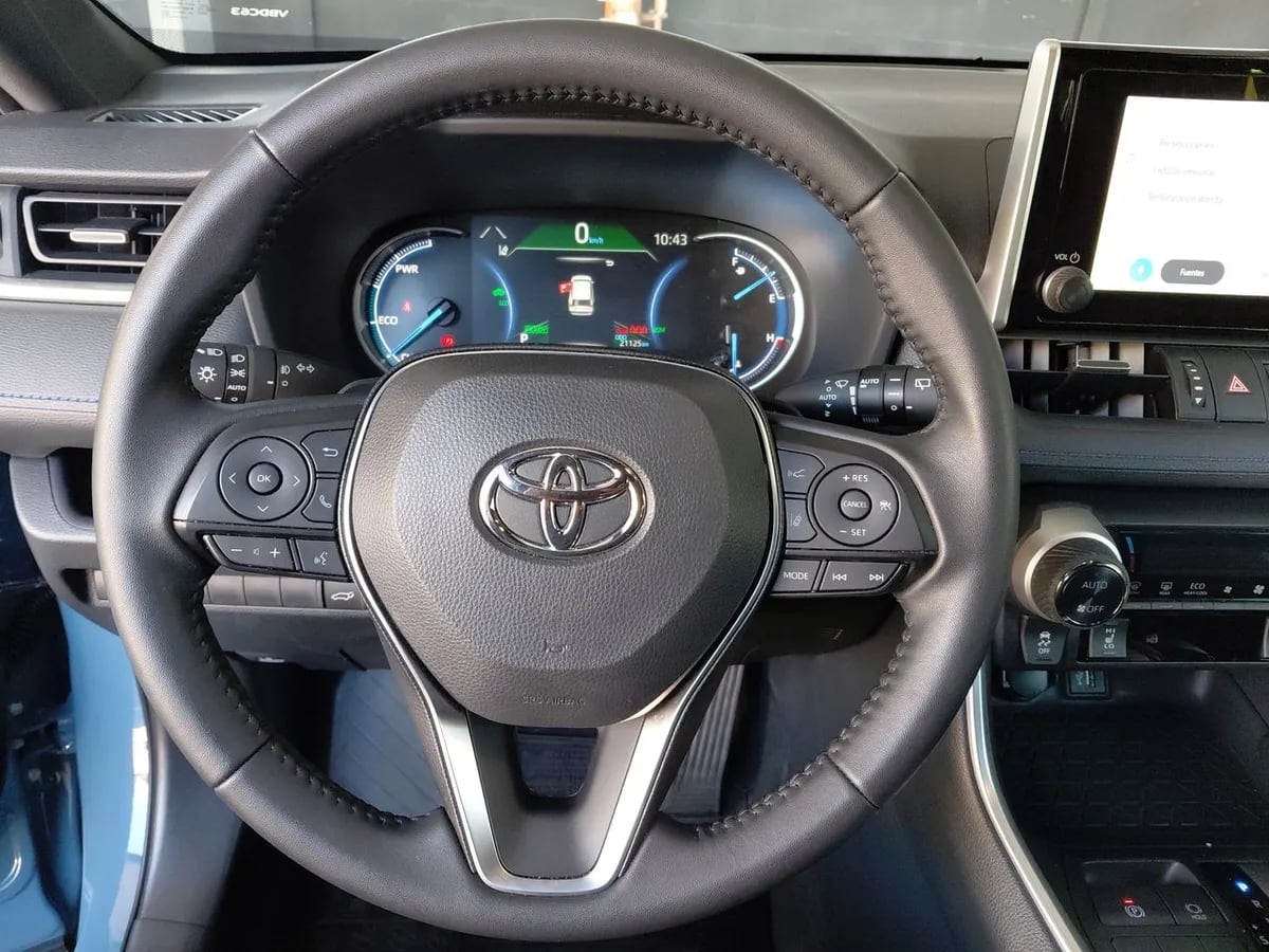 Toyota Rav 4 2.5 Xse Hybrid 4x2 Cvt At 5p año 2025
