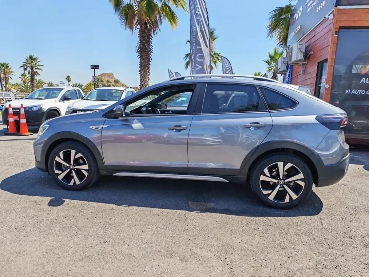 VOLKSWAGEN NIVUS 1.0 Tsi Comfortline At año 2023