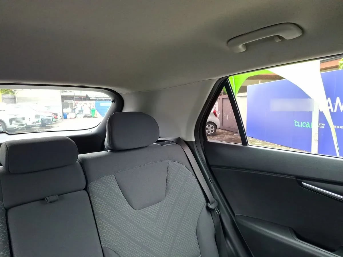 Kia Niro 1.6l Gdi Lx Hev Hybrid 4x2 6dct At 5p año 2023