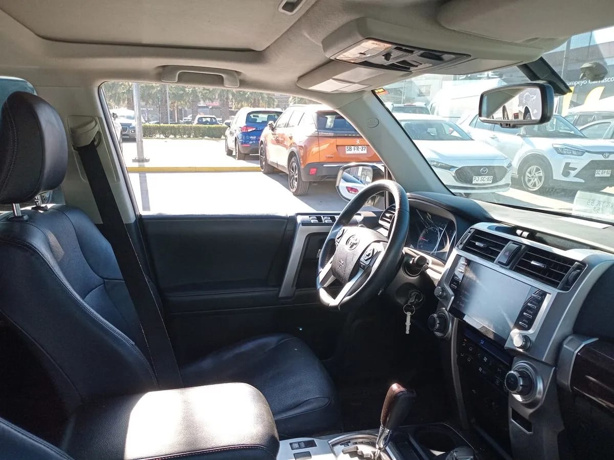 Toyota 4runner 4.0 Limited 4x4 Euro V At 5p año 2022