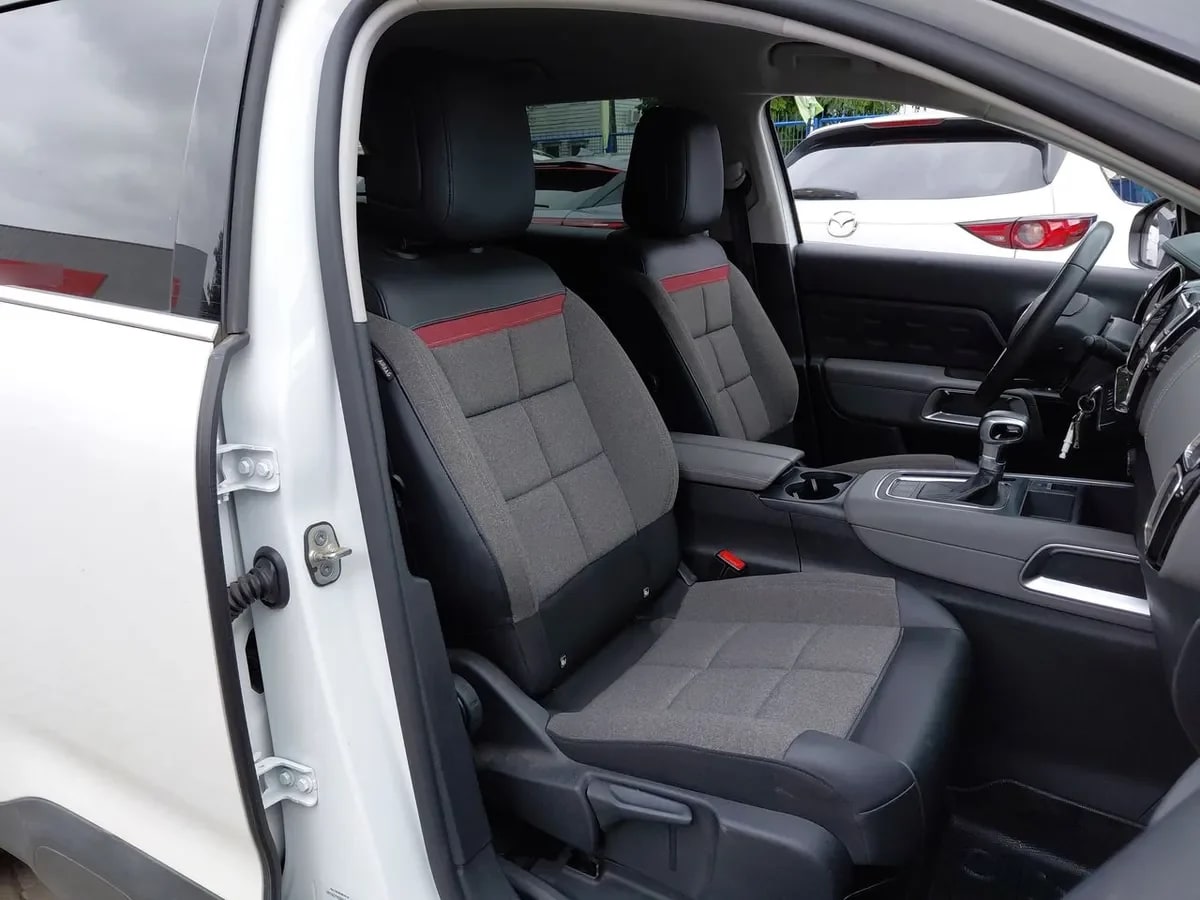 Citroen C5 Aircross 1.5 Shine Diesel 4x2 130 Ss Eat8 At 5p año 2023