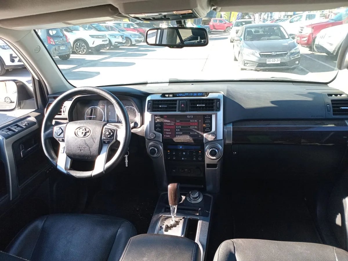 Toyota 4runner 4.0 Limited 4x4 Euro V At 5p año 2022