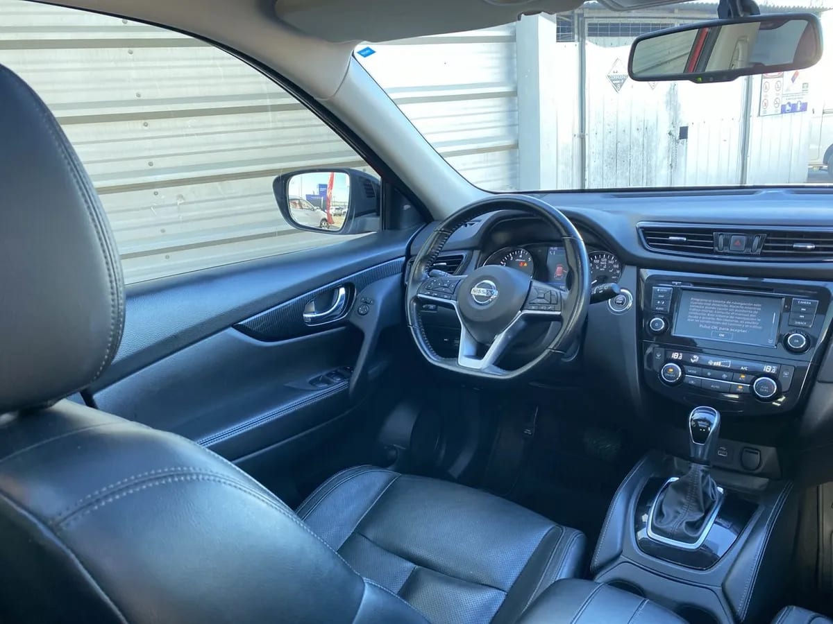 Nissan X-Trail 2.5 Exclusive Mc 4x4 Cvt At 5p año 2023