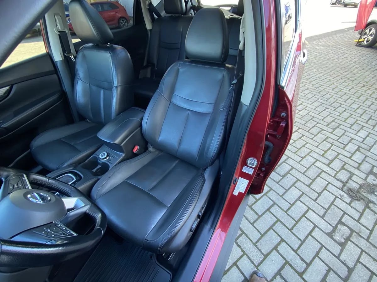Nissan X-Trail 2.5 Exclusive Mc 4x4 Cvt At 5p año 2023