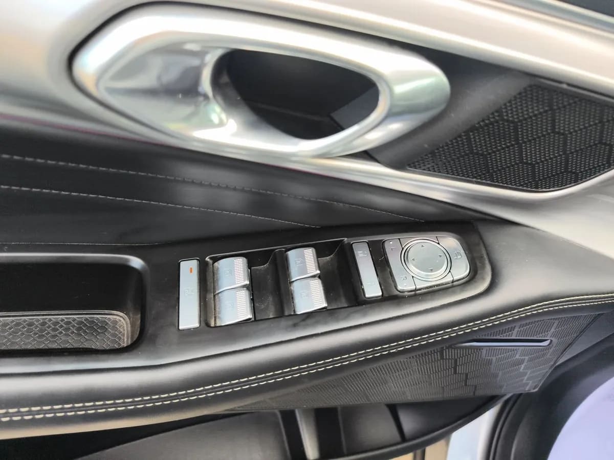 GAC Gs8 2.0t Gt 2wd At 5p año 2025