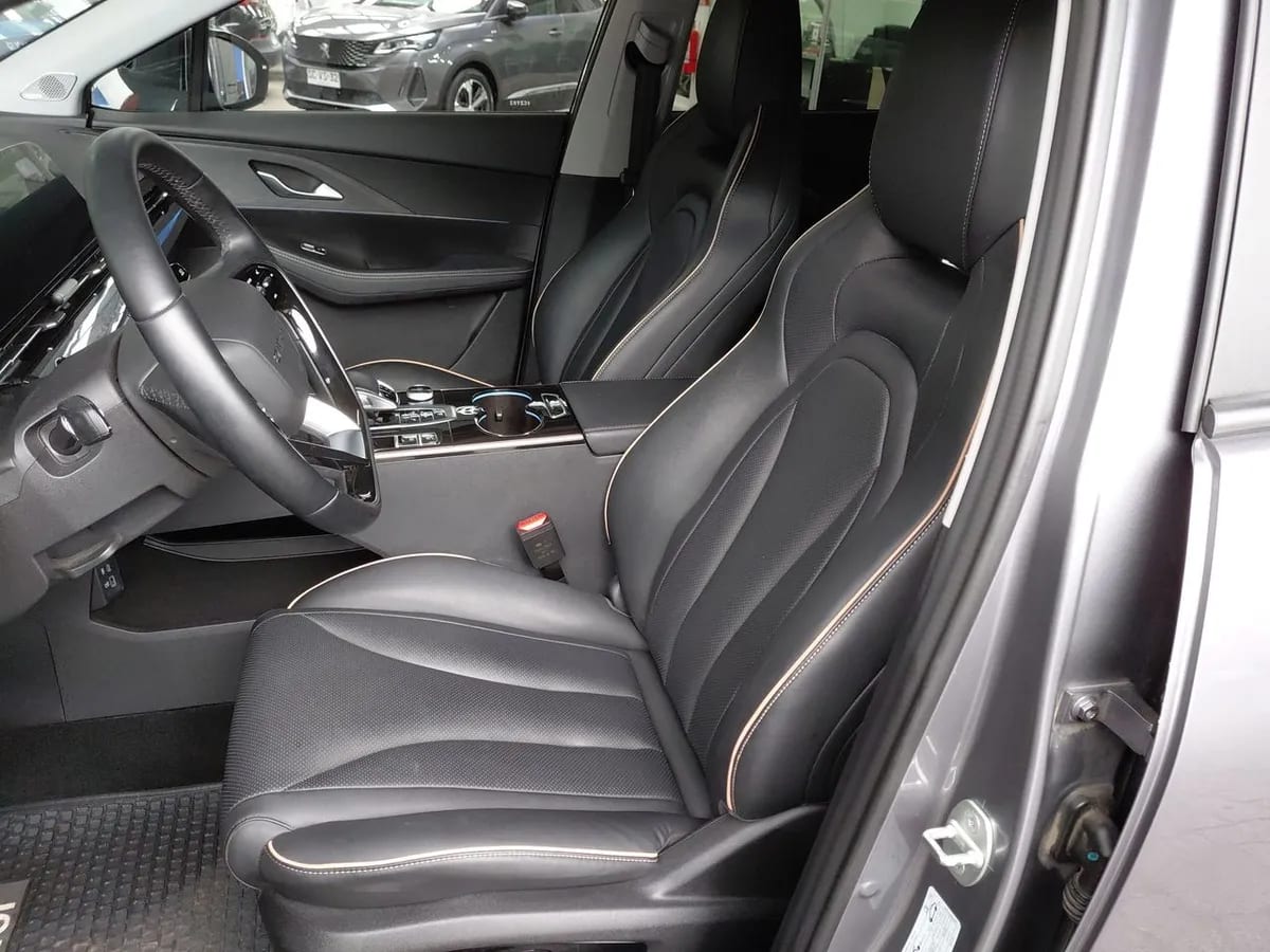 Omoda C5 1.6t Prestige 4x2 Dct At 5p año 2025