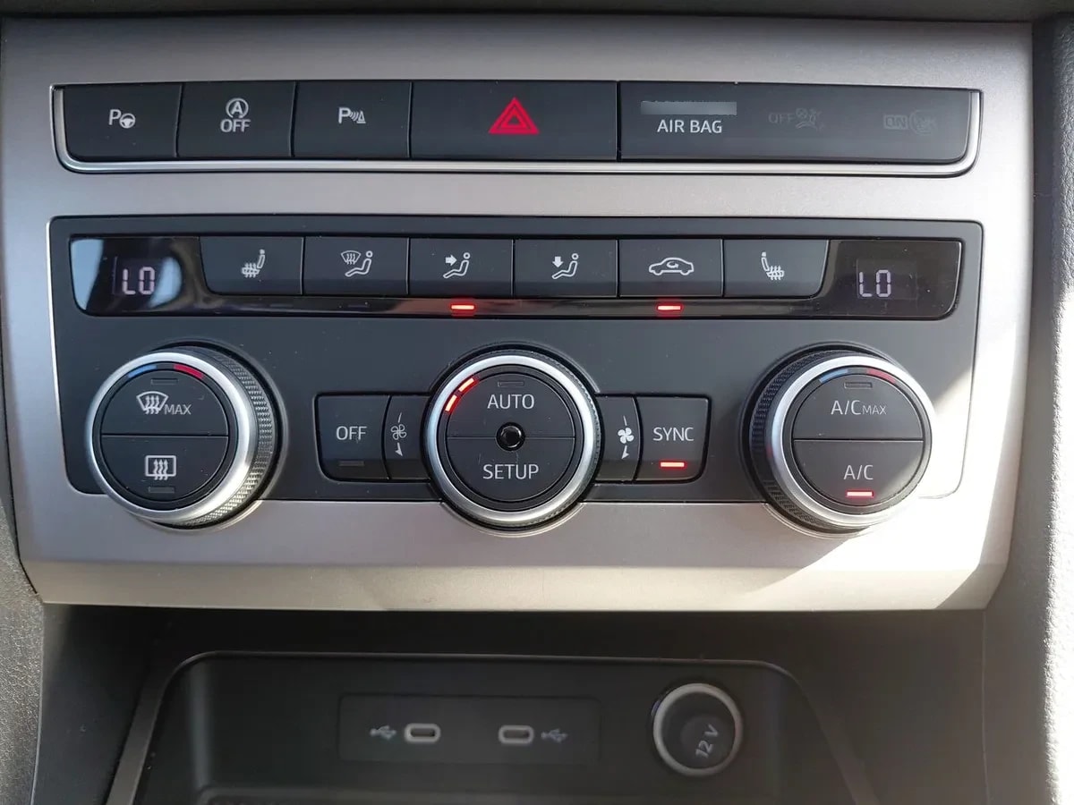 Seat Nuevo Ateca 1.4 Xperience Tsi 4x2 Dsg At 5p año 2023
