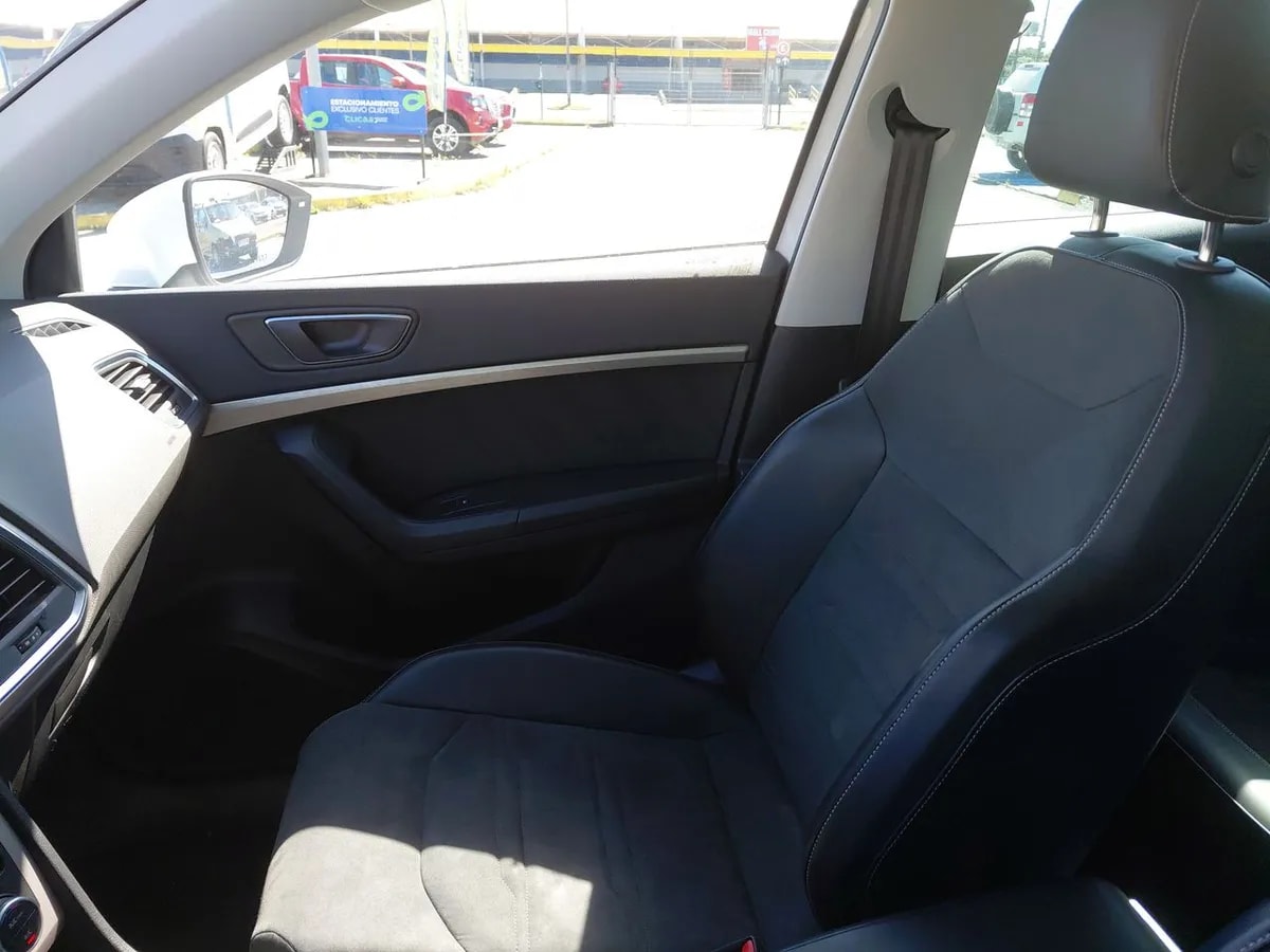 Seat Nuevo Ateca 1.4 Xperience Tsi 4x2 Dsg At 5p año 2023