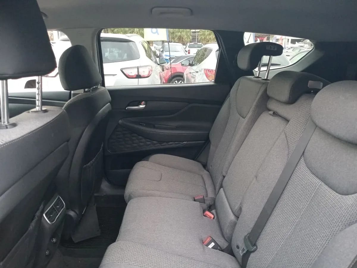 Hyundai Santa Fe 2.2 Value Fl Crdi Diesel 4wd At 5p año 2022
