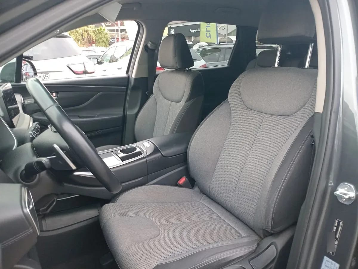 Hyundai Santa Fe 2.2 Value Fl Crdi Diesel 4wd At 5p año 2022