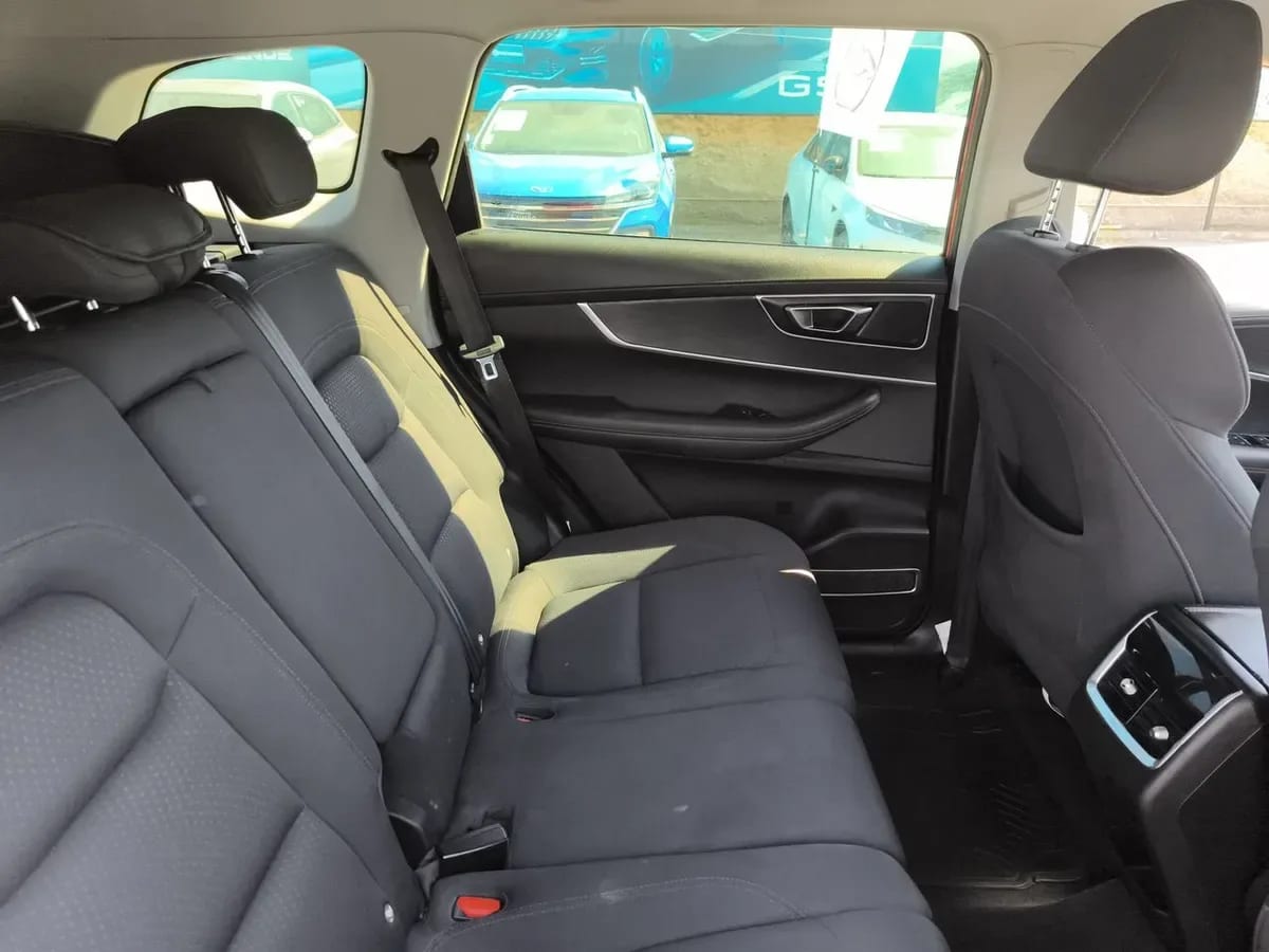 Chery Tiggo 8 1.5t Gl 4x2 Mt 5p año 2022