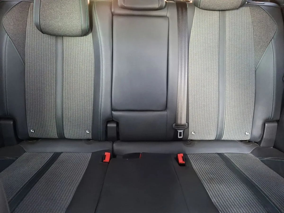 Peugeot 3008 1.5 Allure Pack Bluehdi 4x2 130 Eat8 5p año 2022