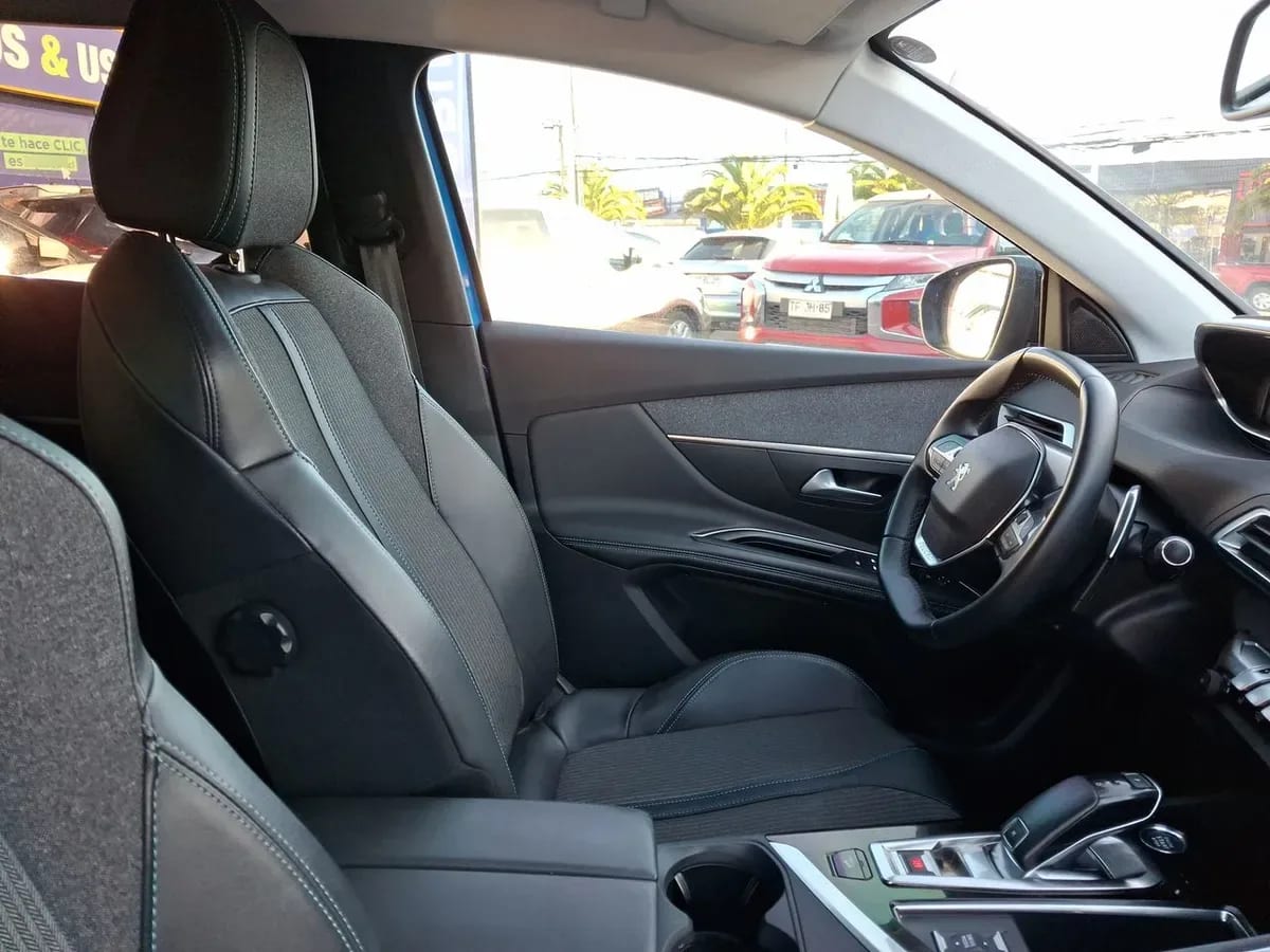 Peugeot 3008 1.5 Allure Pack Bluehdi 4x2 130 Eat8 5p año 2022