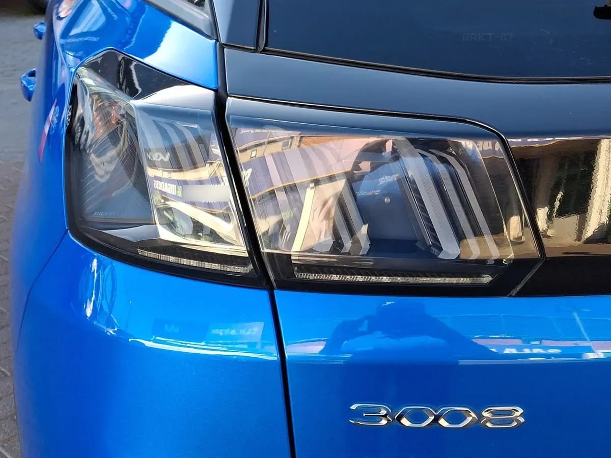 Peugeot 3008 1.5 Allure Pack Bluehdi 4x2 130 Eat8 5p año 2022