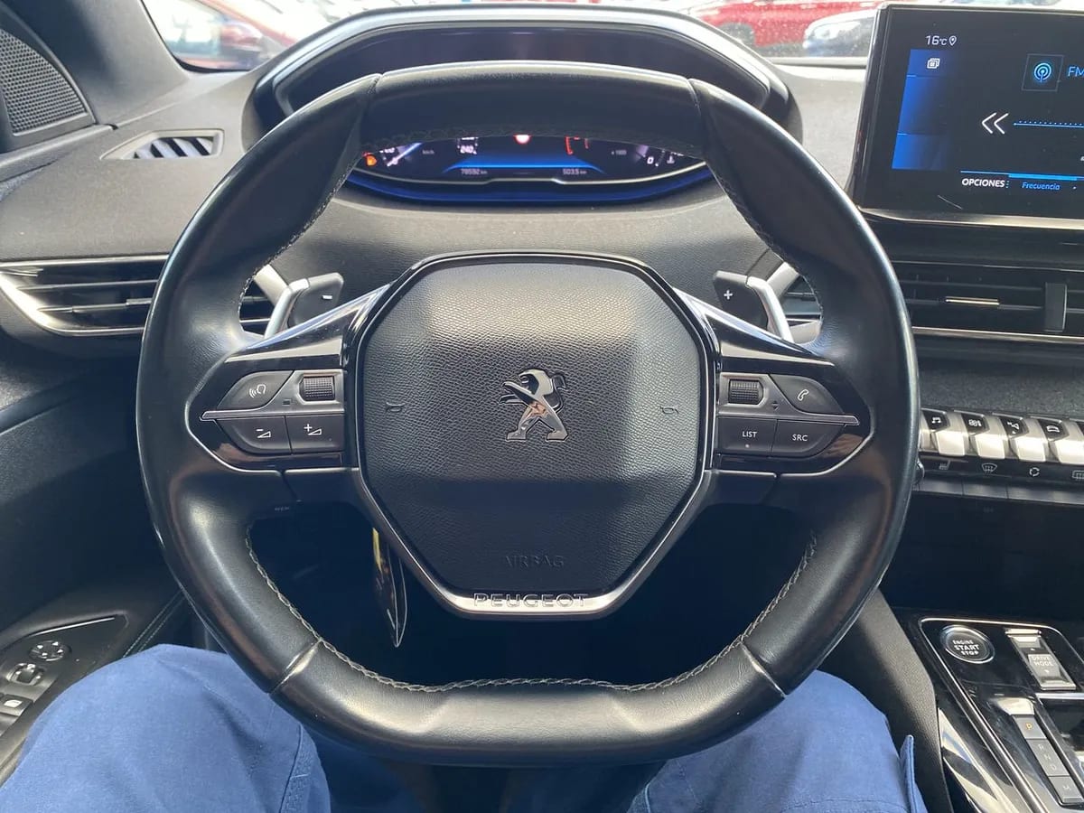 Peugeot 3008 1.5 Allure Pack Bluehdi 130 4x2 Eat8 5p año 2023