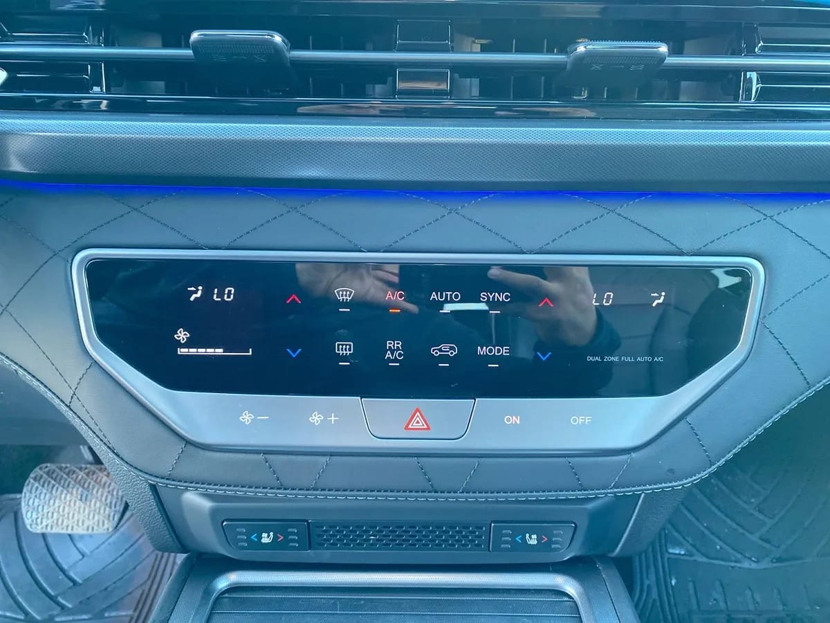 Ssangyong Rexton 2.2t Limited Plus Diesel 4x4 9ab 8at 5p año 2025