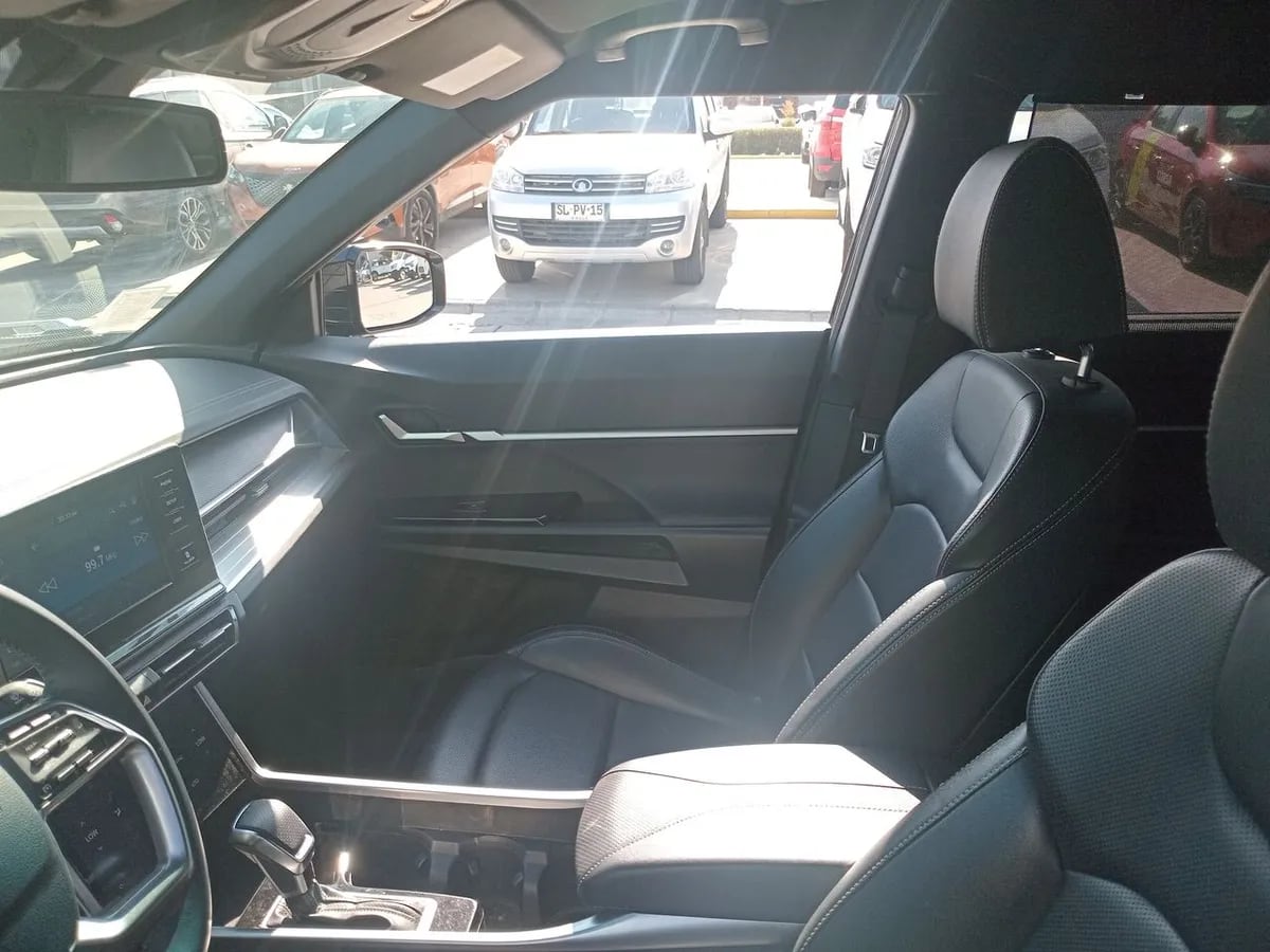 Ssangyong Torres 1.5t Glx 4wd At 5p año 2024