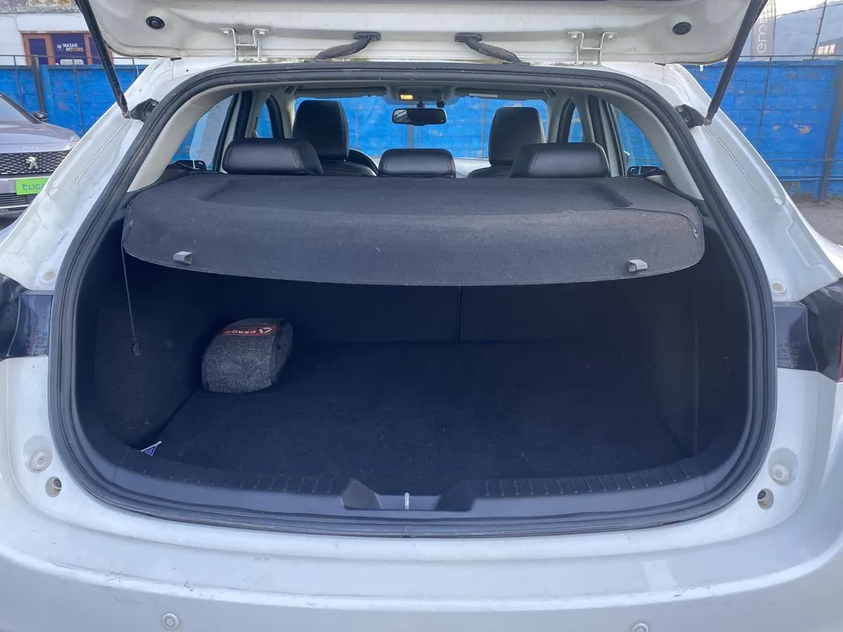 Mazda 3 2.5 Gt Sport 4x2 Audio Bose 6eat 5p año 2019