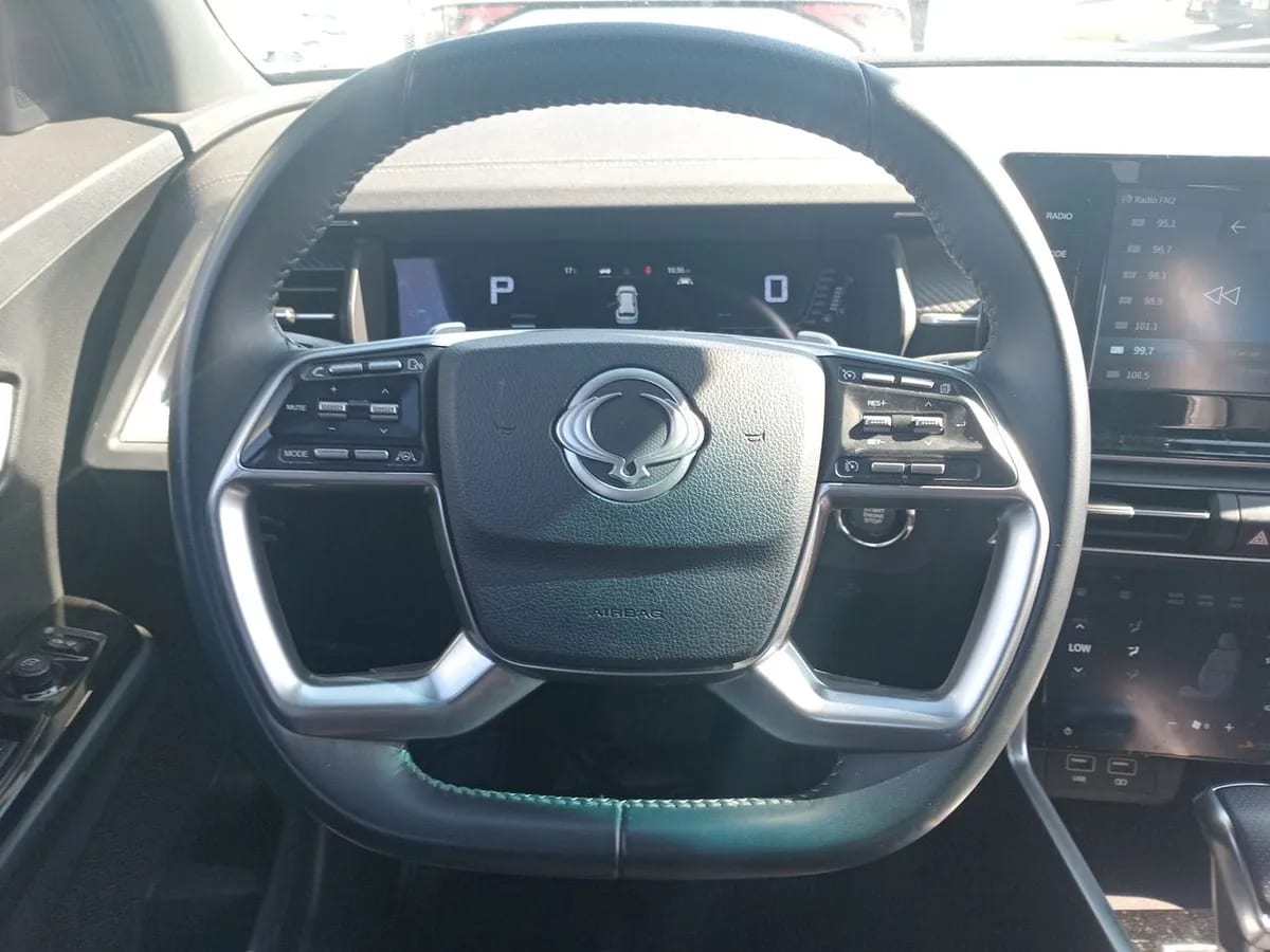 Ssangyong Torres 1.5t Glx 4wd At 5p año 2024