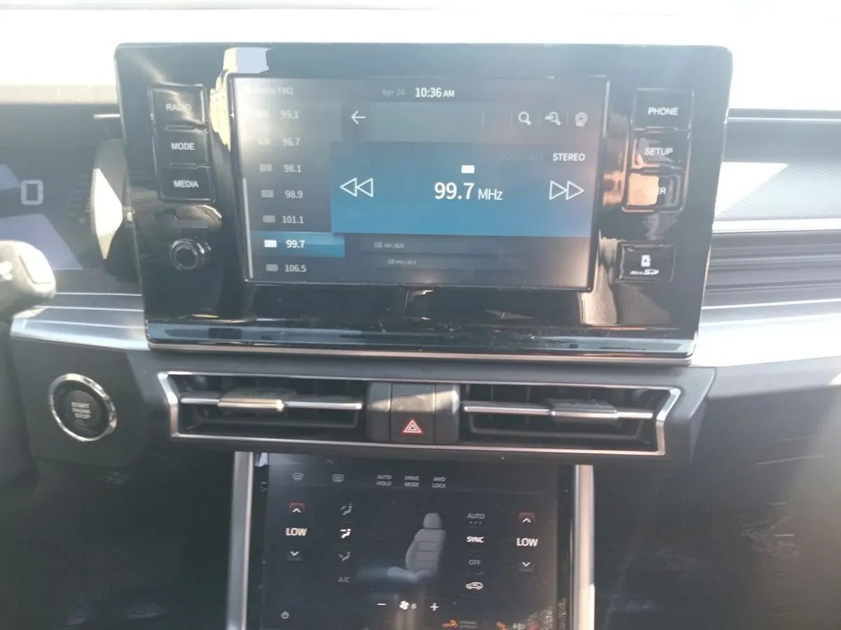 Ssangyong Torres 1.5t Glx 4wd At 5p año 2024