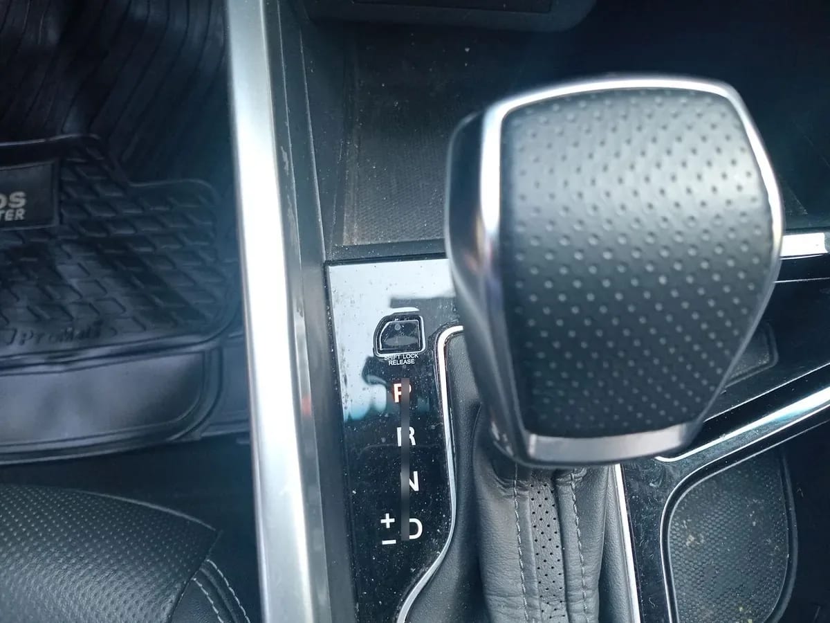 Ssangyong Torres 1.5t Glx 4wd At 5p año 2024