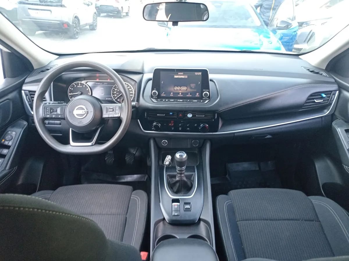 Nissan Qashqai 1.3t Sense 2wd Mt 5p año 2023