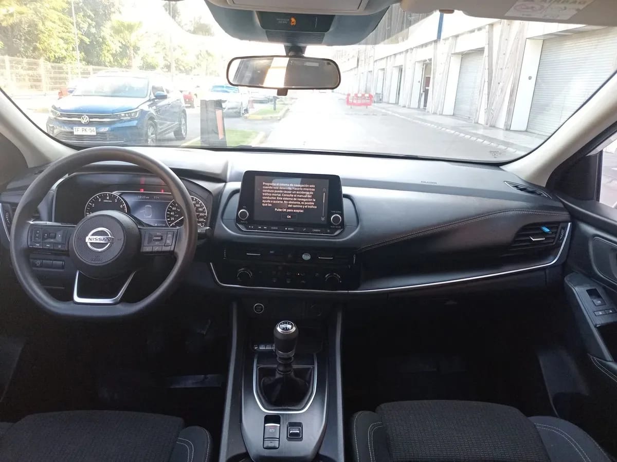 Nissan Qashqai 1.3t Sense 2wd Mt 5p año 2023