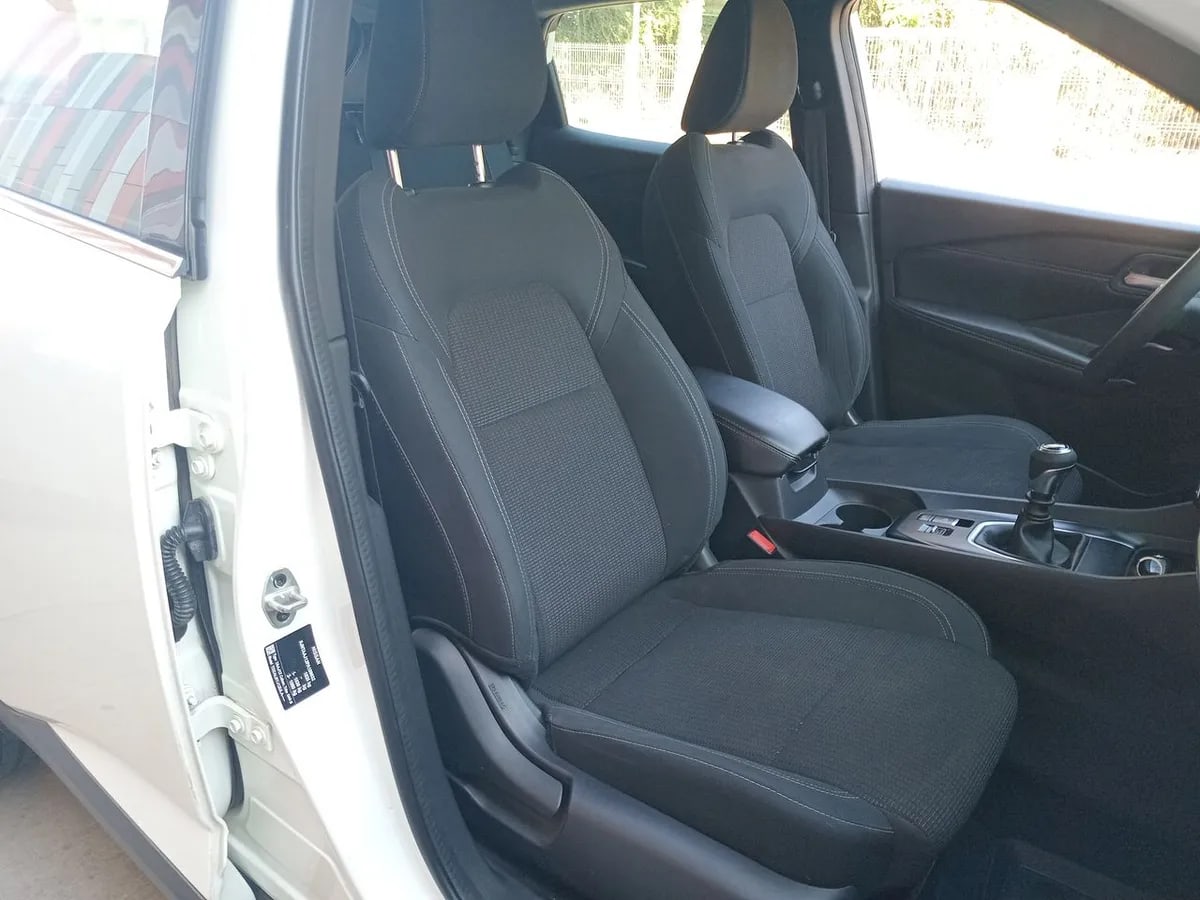 Nissan Qashqai 1.3t Sense 2wd Mt 5p año 2023